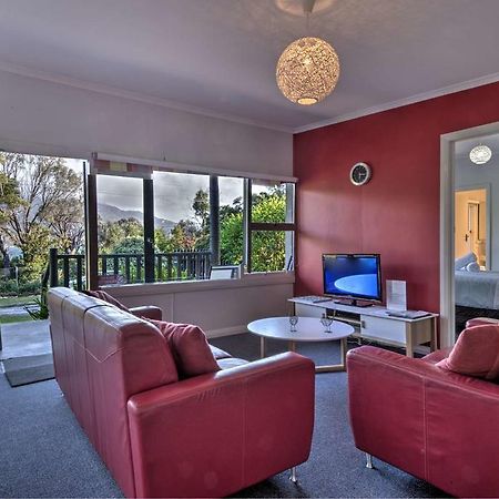 Cove Beach Apartment 1 Coles Bay Eksteriør bilde